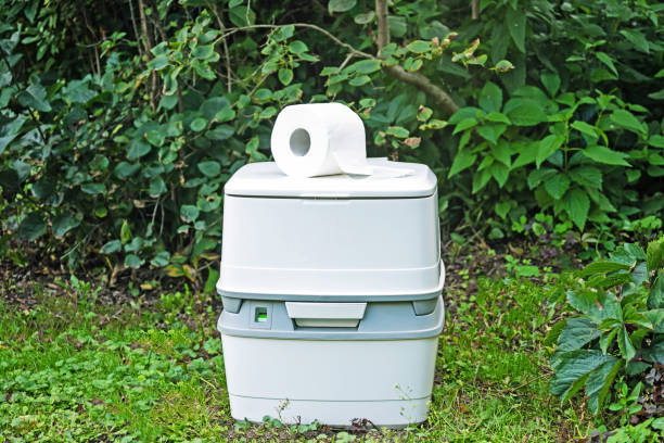 Best Restroom trailer rental cost  in Lake Kerr, FL